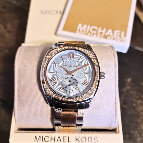 Michael Kors Women's MK6136 Bryn Rose Gold Blue Dial Watch - Picture 4 of 6
